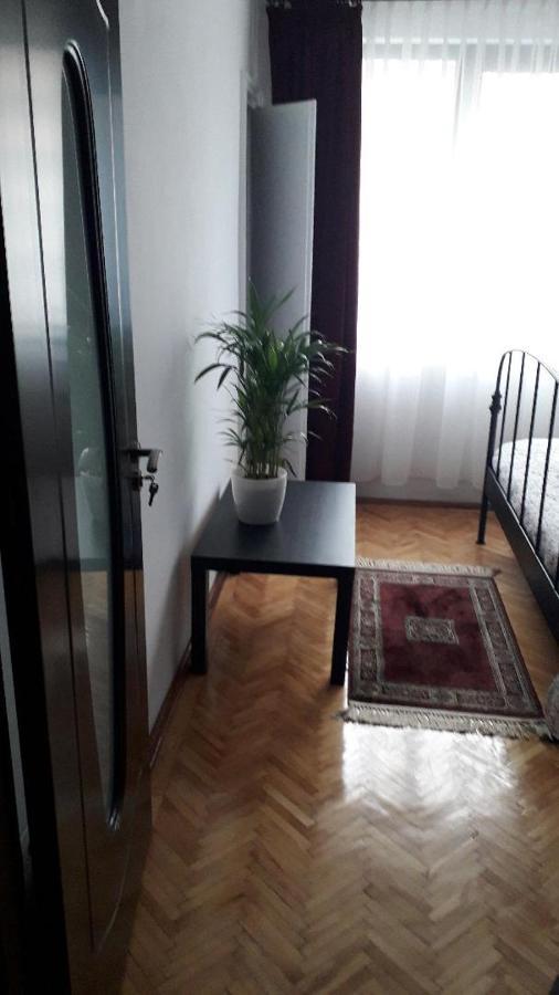 Marie Apartment Бухарест Экстерьер фото